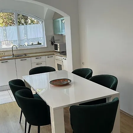 Apartment Marin *
