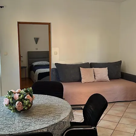 Marin Apartment *