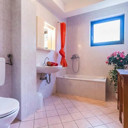 Apartment Marin *