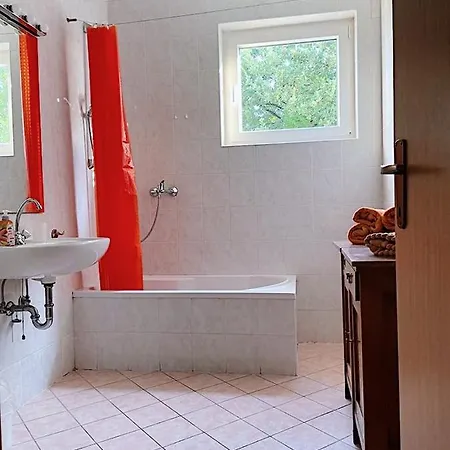 Apartament Marin *